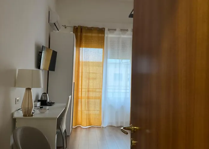 Pensionat Crispi 120 New Opening 4*