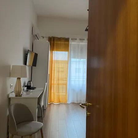 Penzion Crispi 120 New Opening 3*