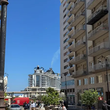 招待所 Crispi 120 New Opening