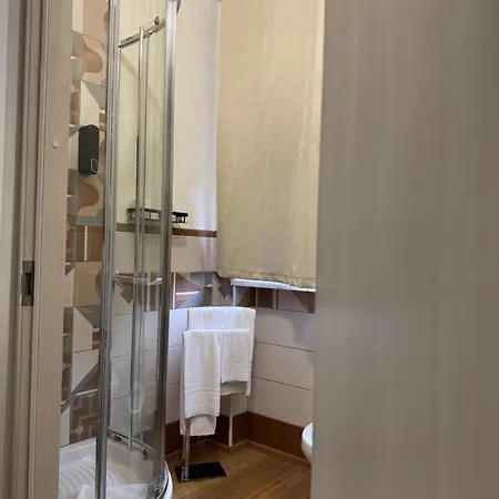 Crispi 120 New Opening Guest house